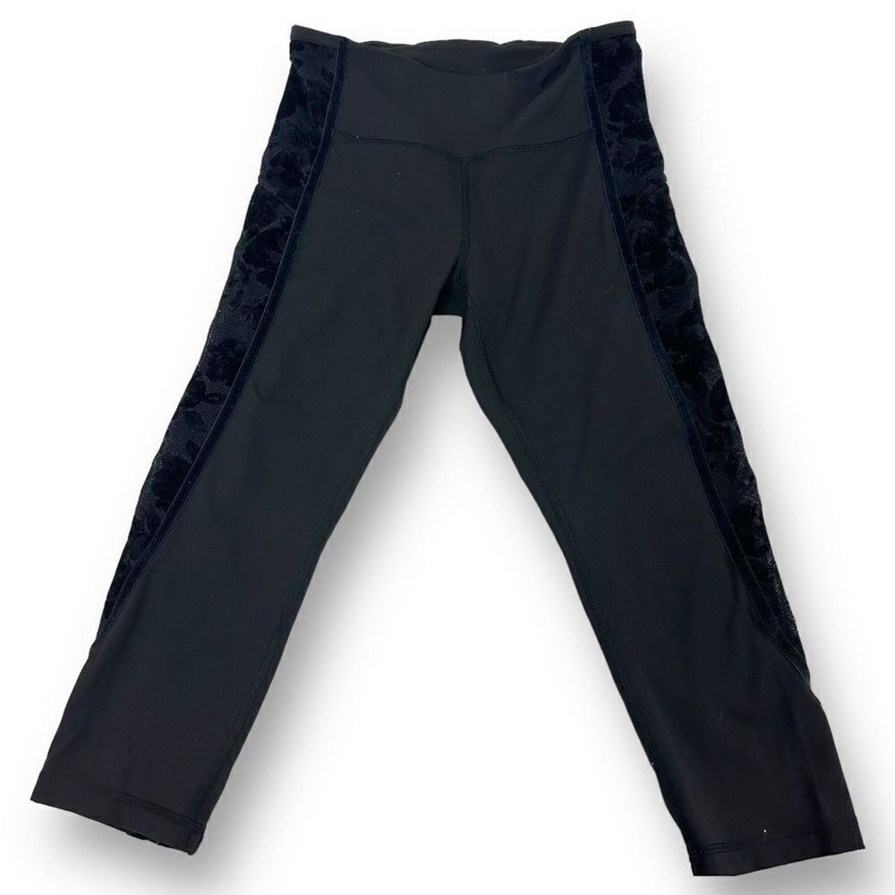 Lululemon Women's 10 High Rise Wunder Under Crop Legging Black Floral Velvet